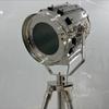 Stojací lampa Searchlight s povrchovou úpravou v chromu s ocelí, bodové světlo, nastavitelné bytové dekorace, stojací rohová světla