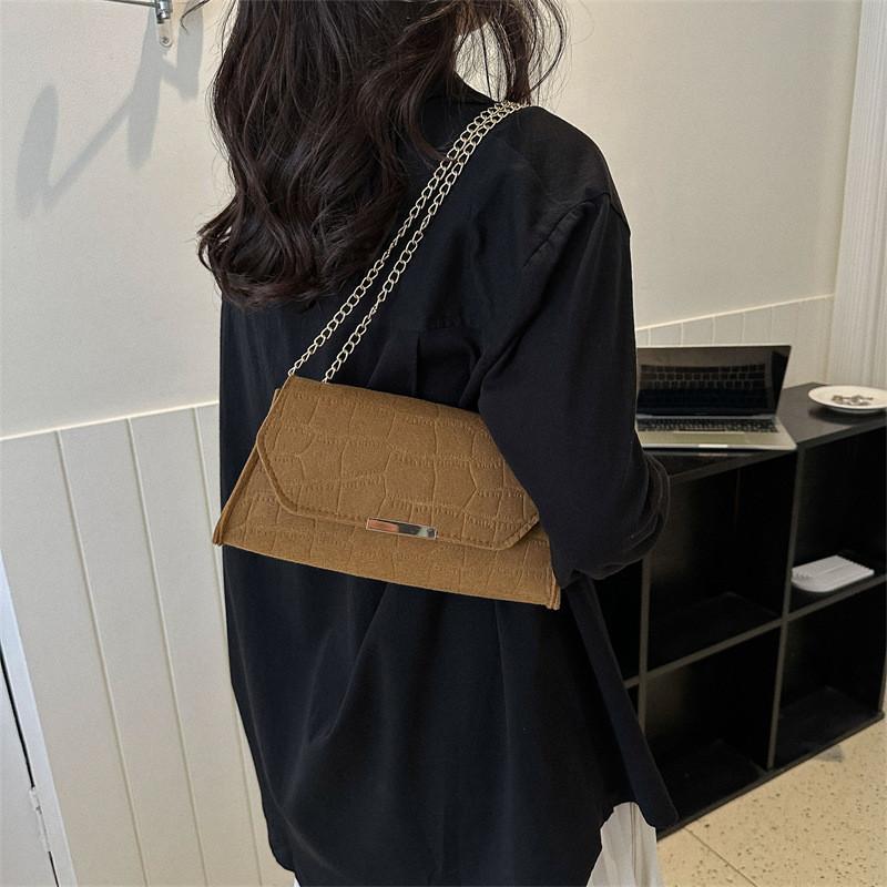 Fashionable Small Square Bag For Women 2023 Summer Felt Chain Shoulder Bag