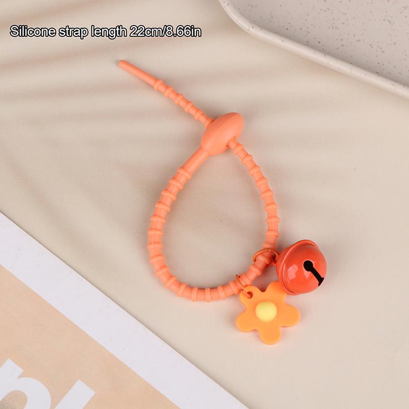 1Pc Sweet Candy Color Tadpoles Bell Keychain Silicone Floral Keyring For Girls Bag Pendant Car Key Ring Backpack Decoration