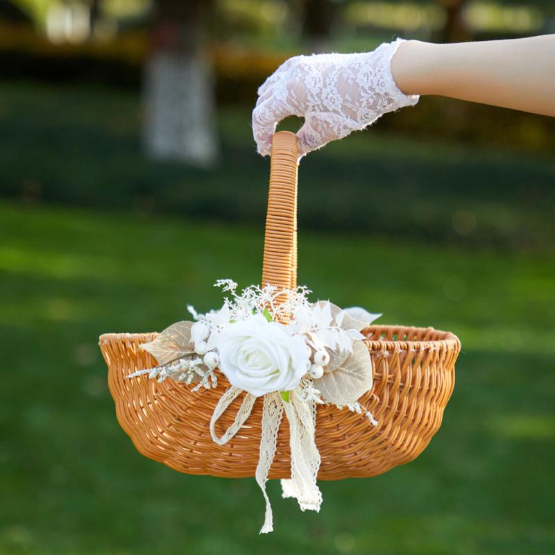 Blumenmädchenkörbe für Hochzeiten, Rattan-Simulationskörbe mit künstlichem Blumenstrauß für Hochzeiten