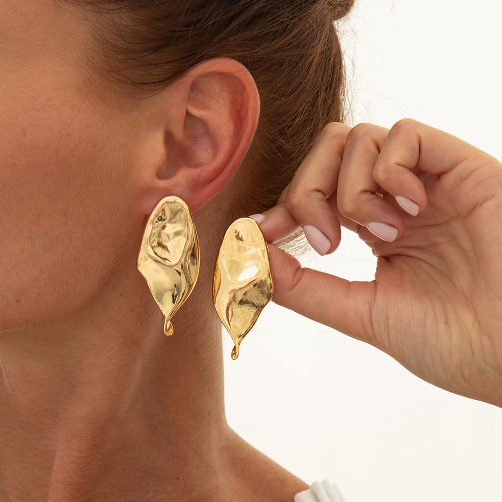 Irregular Liquid Ring Geometric Stud Earrings Female, Simple Temperament Pleated Ins Wind Ear Jewelry
