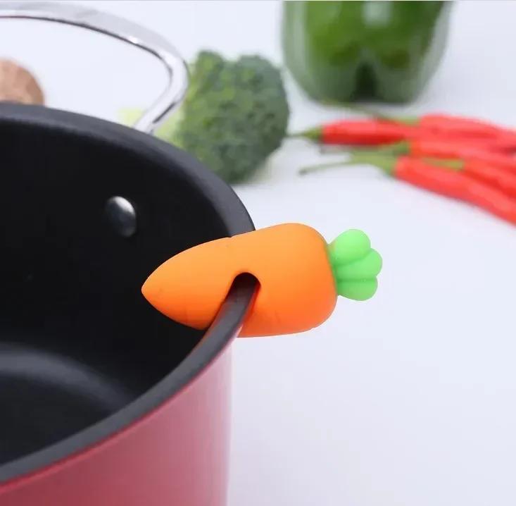 Cute Silicone Pot Lid Anti-spill Rack Heat-resistant Anti-Overflow Stoppers Pot Cover Lifter Holder Creative Kitchen Tool Gadget