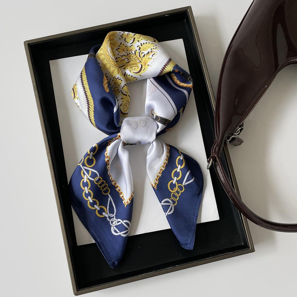 Spring and Summer Thin Silk Scarf Versatile Headscarf Women's Small Square Scarf 71cm Shawl Korean Versatile Temperament Small Silk Scarf Wholesale
