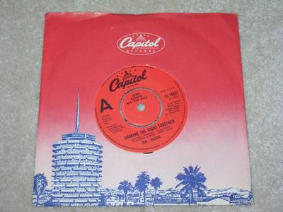 7-calowy DR Record. HOOK - Sharing The Night Together / Dooley CL16027PROMO Capitol Records 1978 UK Rock Używany