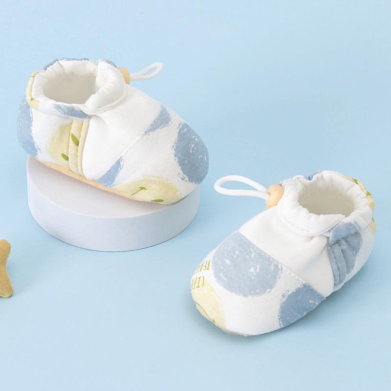 Newborn Quilted Soft Sole Baby Shoes, Anti-Drop, Pure Cotton, for Ages 0-6 Months (Spring & Autumn)