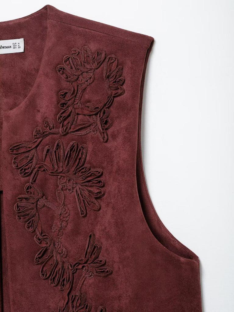 Spring 2025 Women's European & American Style Embroidered Suede Vest