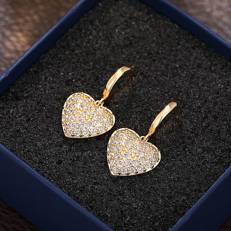 Zircon-Inlaid Love Peach Heart Earrings For Women, Fashionable Temperament Yellow-Gold Jewelry, Popular Daily Elegance