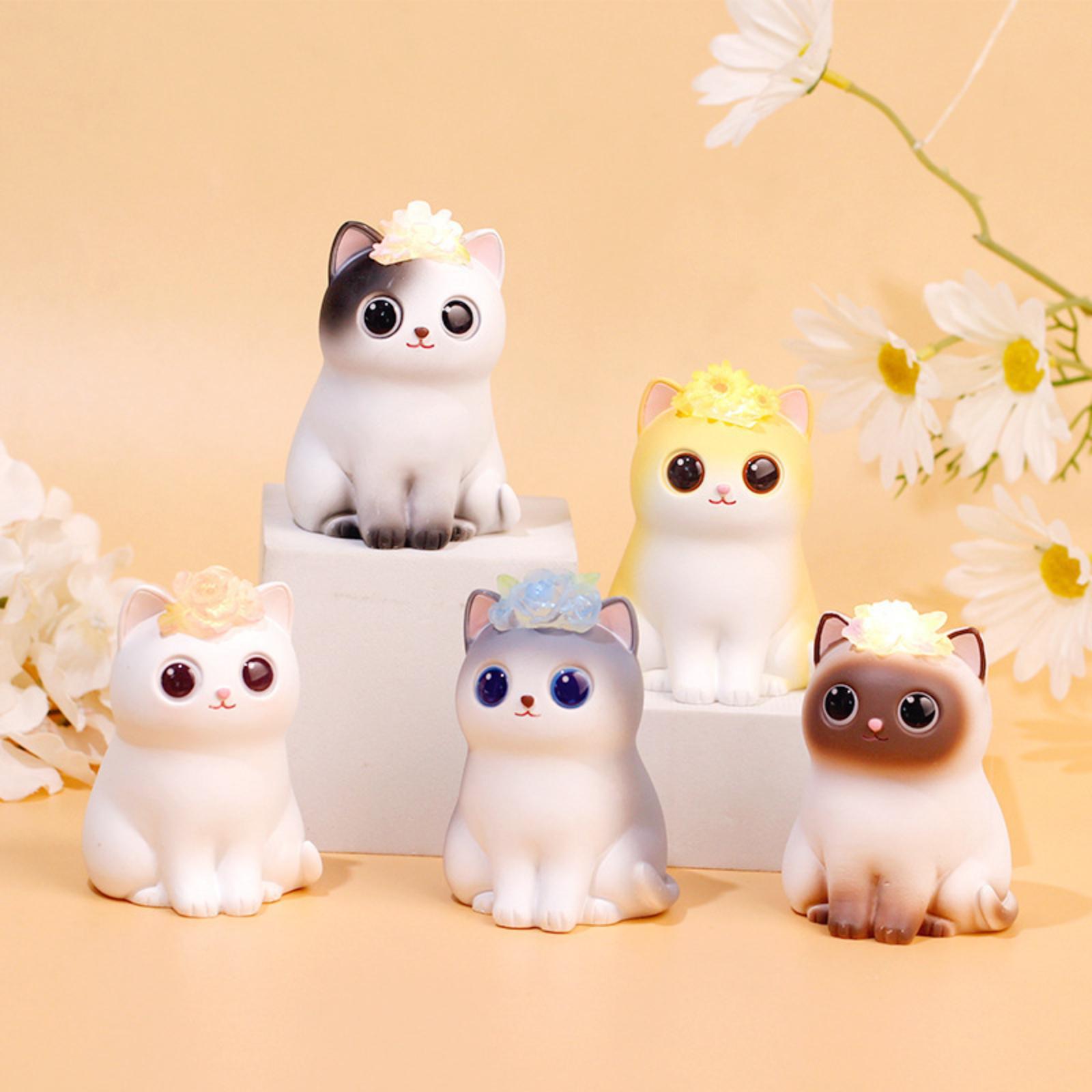 

(Random of flowers and kittens) Doll figurine desktop ornament One Size