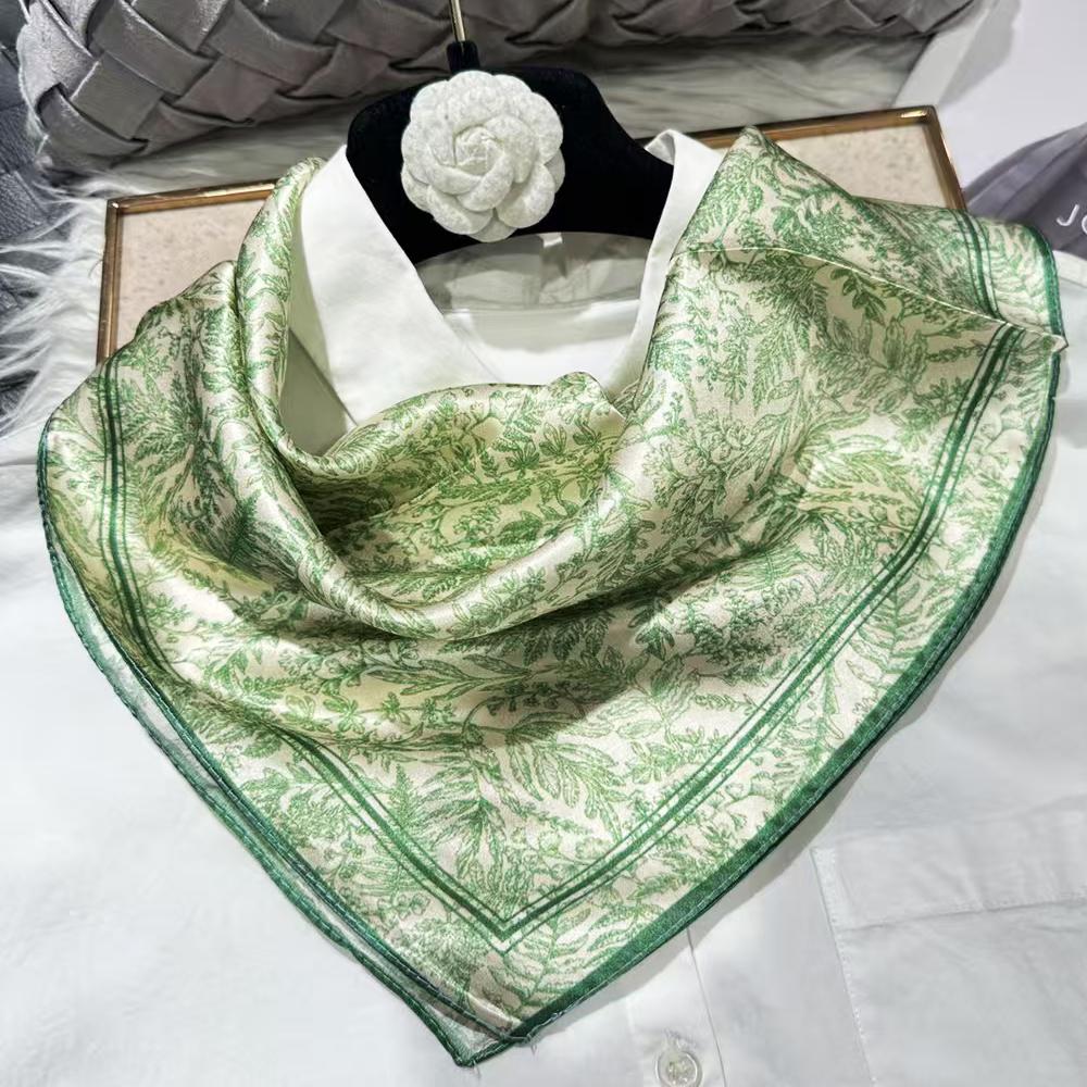 green Women 100% Mulberry Silk Scarf For Hair Headscarf Spring Fall Elegant Floral Small Silk Square Neck Scarves Neckerchief