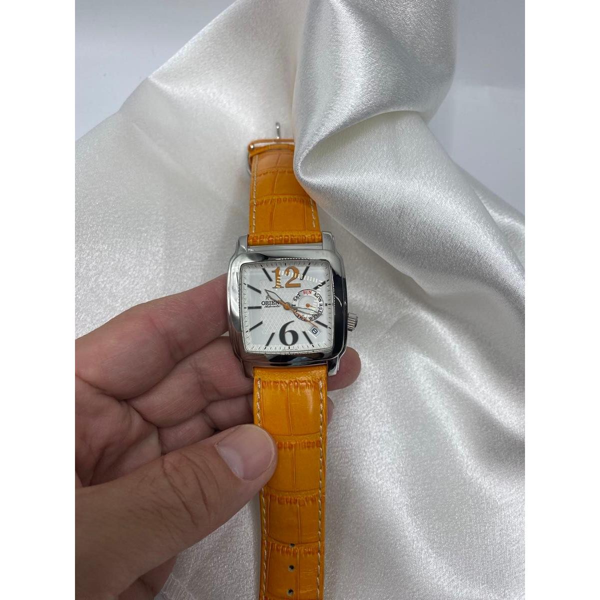 Very Good Condition Rare Orient Day Date Automatic Winding ESAA-C0 Square Orange