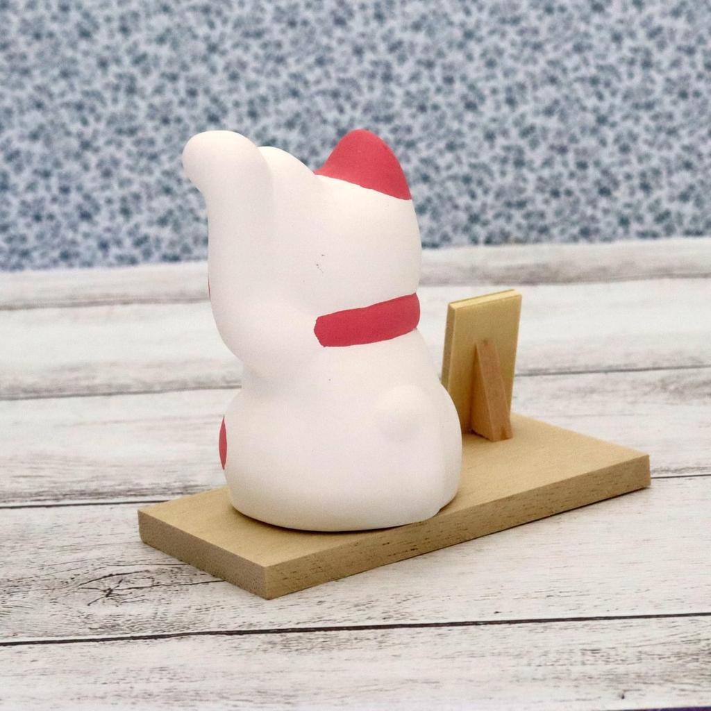 Craftsman House Seto Ware Ceramic Maneki Neko Pink Lucky Cat Figurine for Good Luck and Relationships