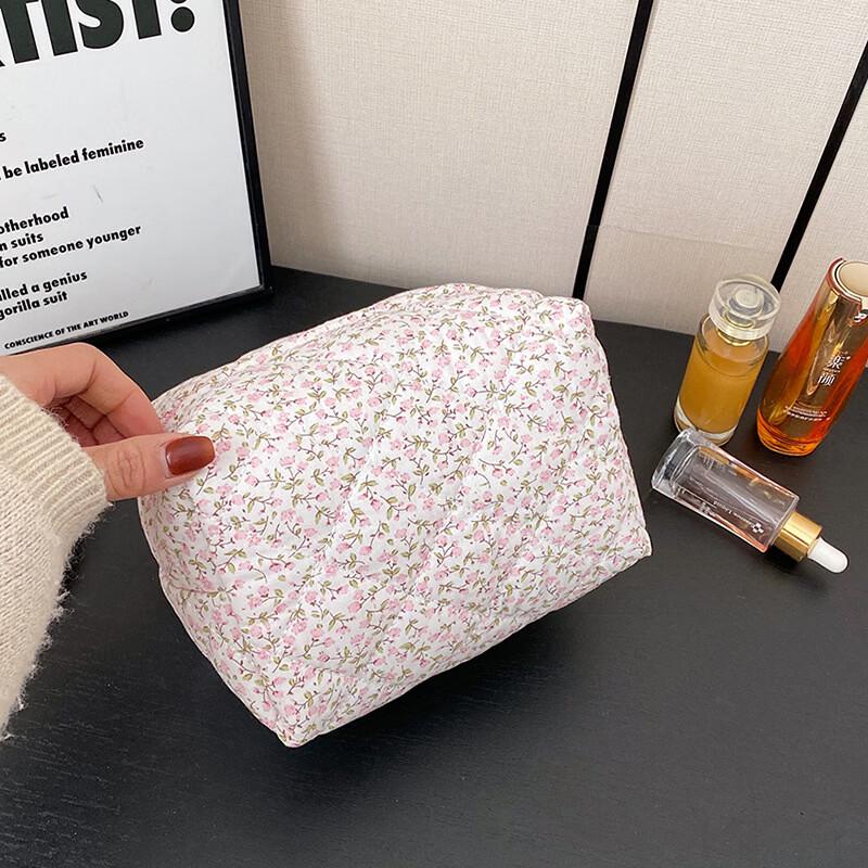 MDNG Floral Portable Cosmetic Bag Medium