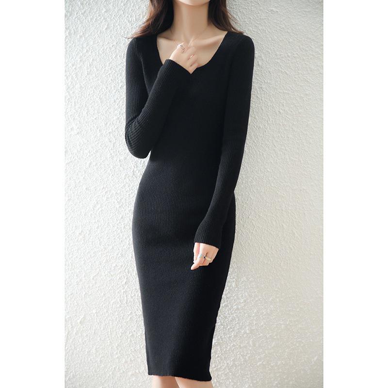 Women's Pure Wool Long-Sleeve Knit Dress, Mid-Length, Over-the-Knee, Slimming; Ideal as a Base Layer for Autumn and Winter.