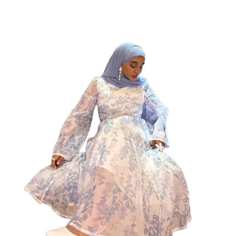 Mittlerer Osten elegantes Temperament schlankes Kleid Damen neues ausgestelltes Ärmel Taillen-Schnürung Französisches Kleid