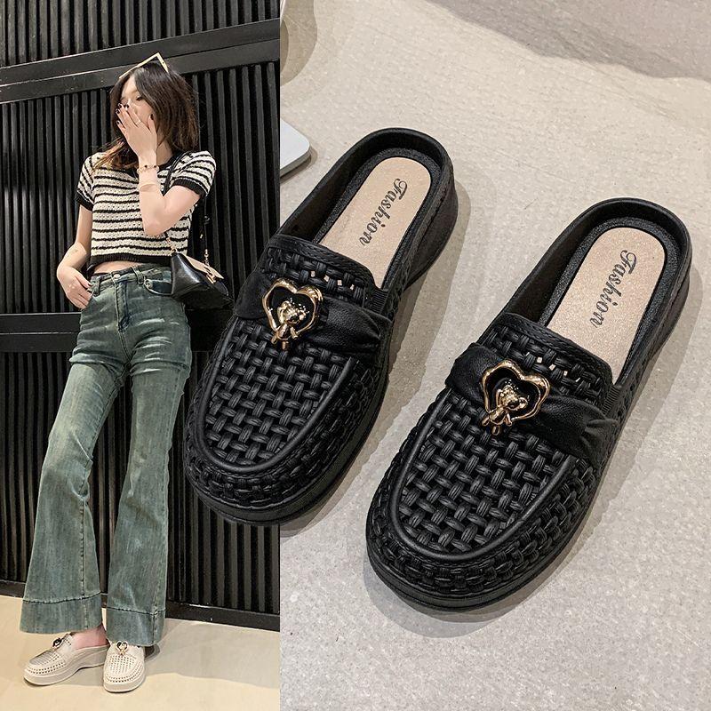 Home Soft Bottom Non-slip Beach Casual Slippers Fashion Versatile Outer Wear Half Pack Women's Cool Slippers 2025 Summer and Autumn New