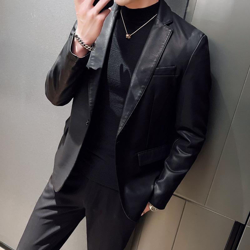 

Мужская приталенная кожаная куртка в корейском стиле - коллекция осень/зима 2023 XL чёрный