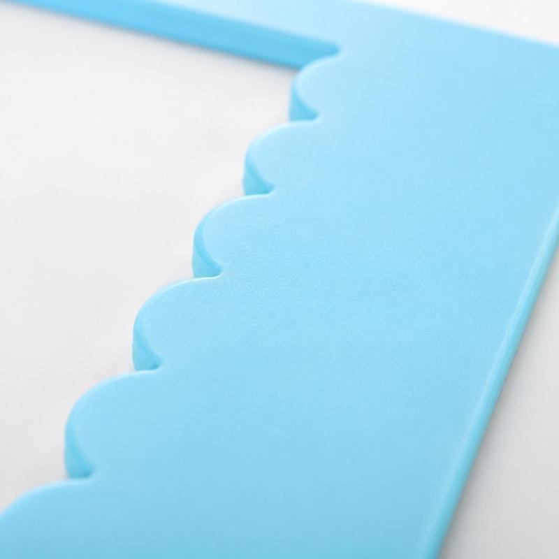 Sawteeth Comb Set for Cake Decorating, Set of 8 Plastic Cake Scrapers with Different Edges Patterns for Smoothing and Texturing