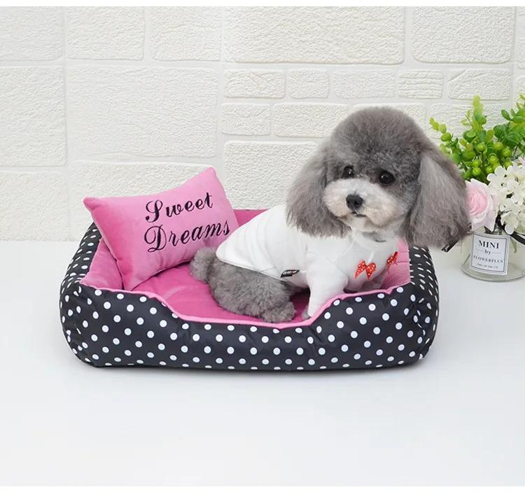 Dog Bed Plush Large Dogs Warm Bedding for Winter Fluffy Accessories Small Breeds Kennel Medium Sofa Pet Supplies Cats Mat Beds