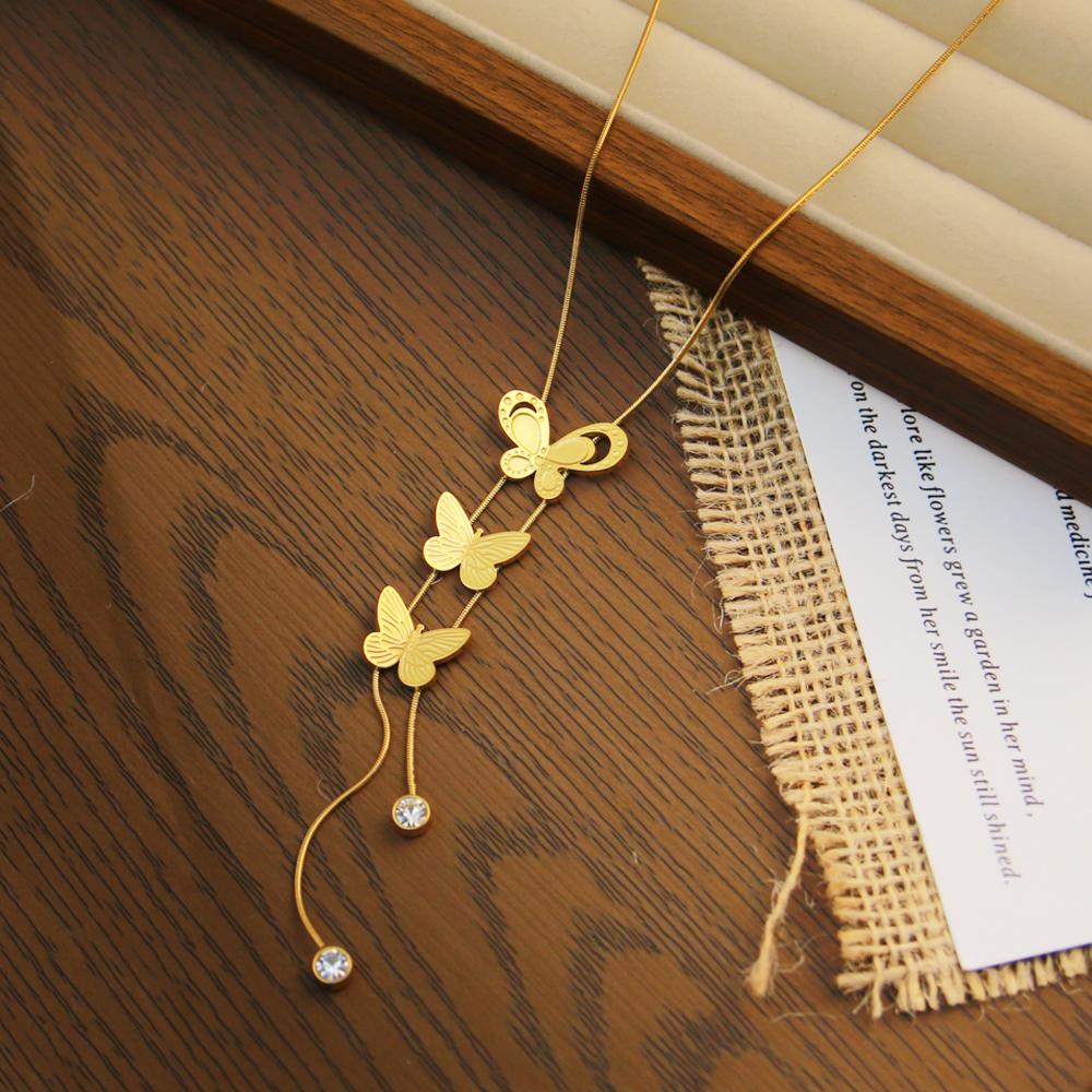 Stainless Steel Jewelry Multi-layer 3D butterfly Necklace, 18K Gold-plated Long Sweater Chain, Anti-oxidation butterfly Necklace
