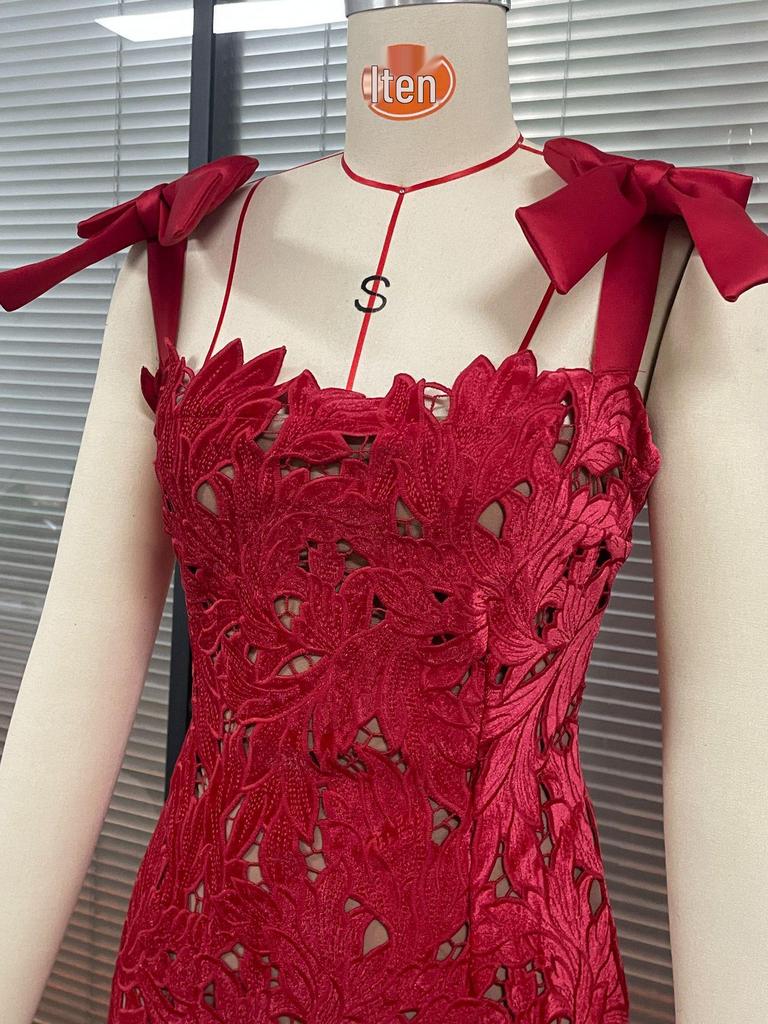 2024 Spring/Summer Strapless Mesh Floral Midi Dress for Vacations, Photoshoots, & Parties