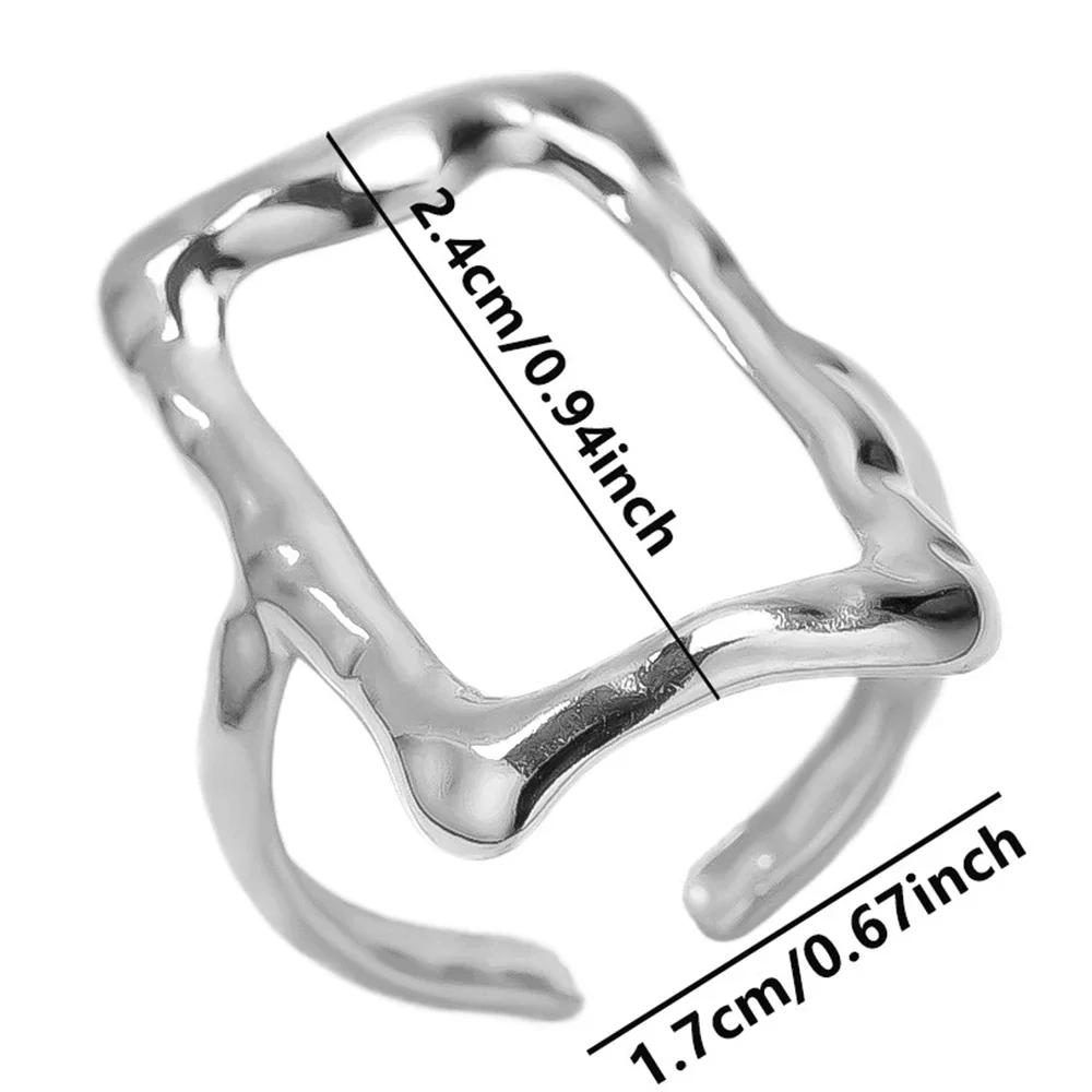 Europäische und amerikanische Damenringe aus Edelstahl, goldfarben und Zinklegierung, modischer, schlichter Stil, Zirkonia-Geschenk für Damen, Großhandel