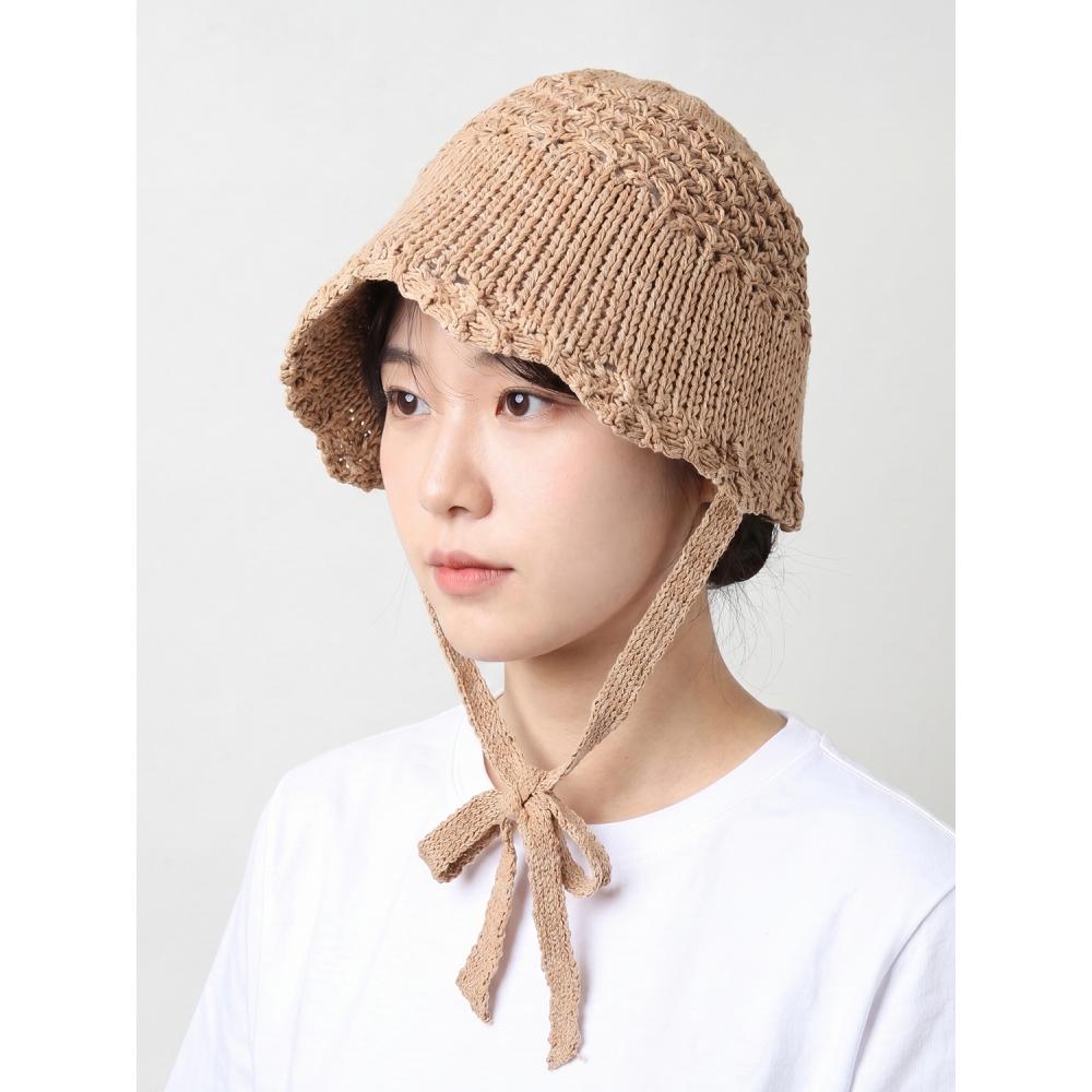 Daiso Knitted Bonnet Hat Brown