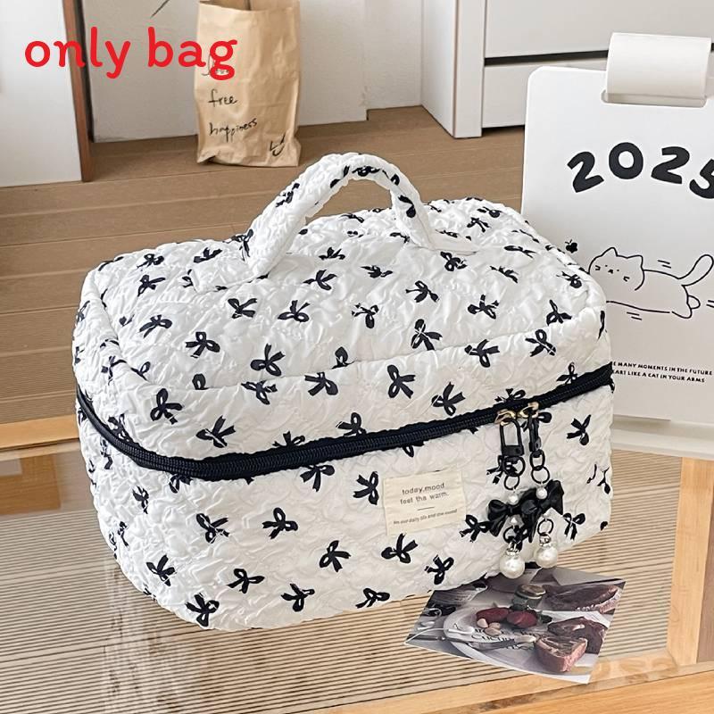 Minimalist Fabric Makeup Bag With Wrinkle Bows For Travel And Daily Use