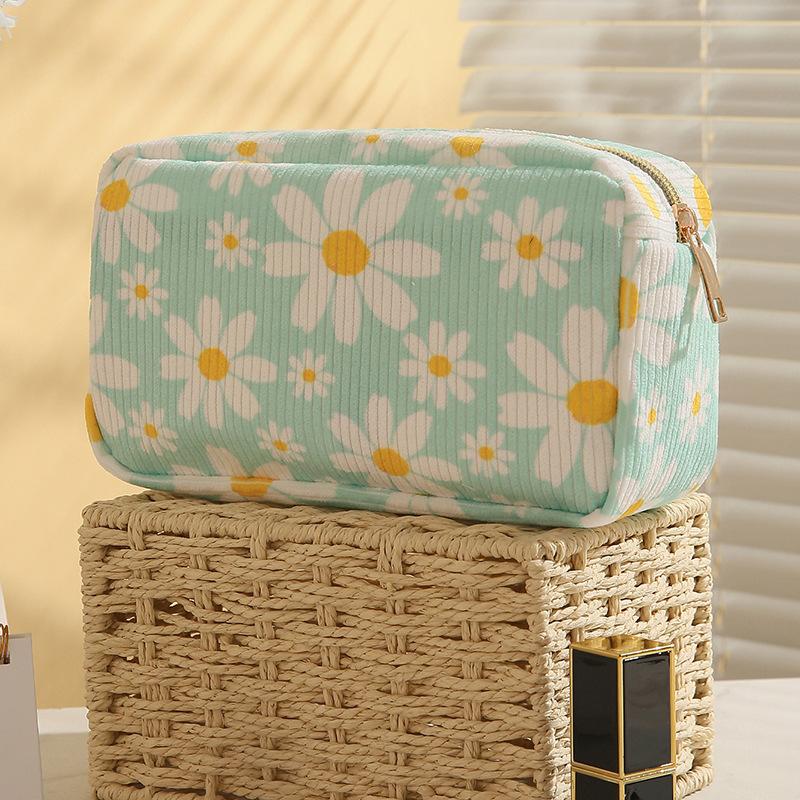 

Corduroy Makeup Bag Fashion Printed Large Capacity Cosmetic Bags Travel Toiletry Organizer Bag for Women Makeup Brush Storage