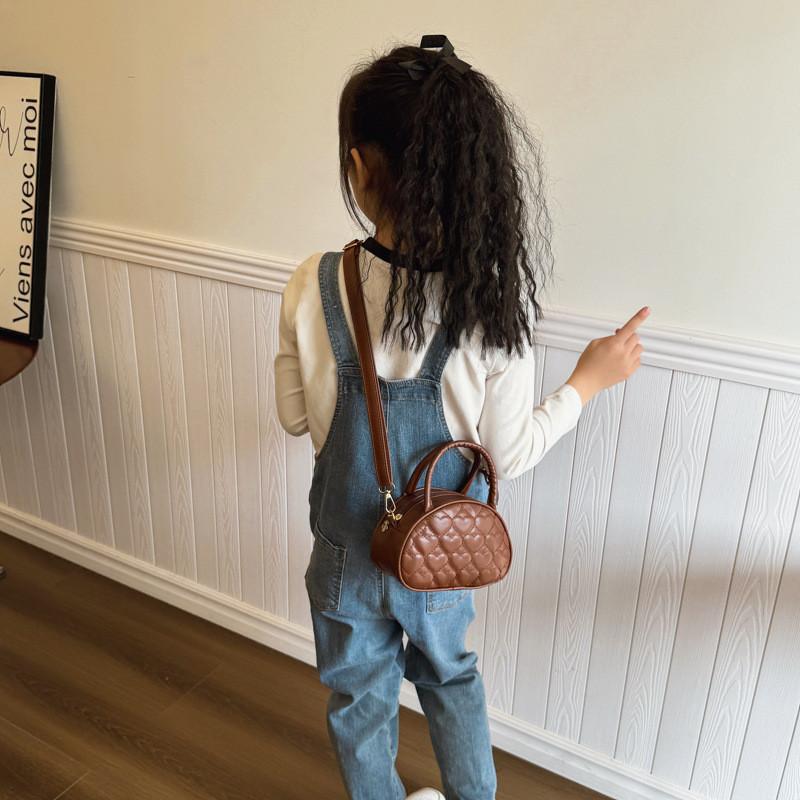 Girls Single Shoulder Andbag Fashionable Heart  Embroidered Drawstring