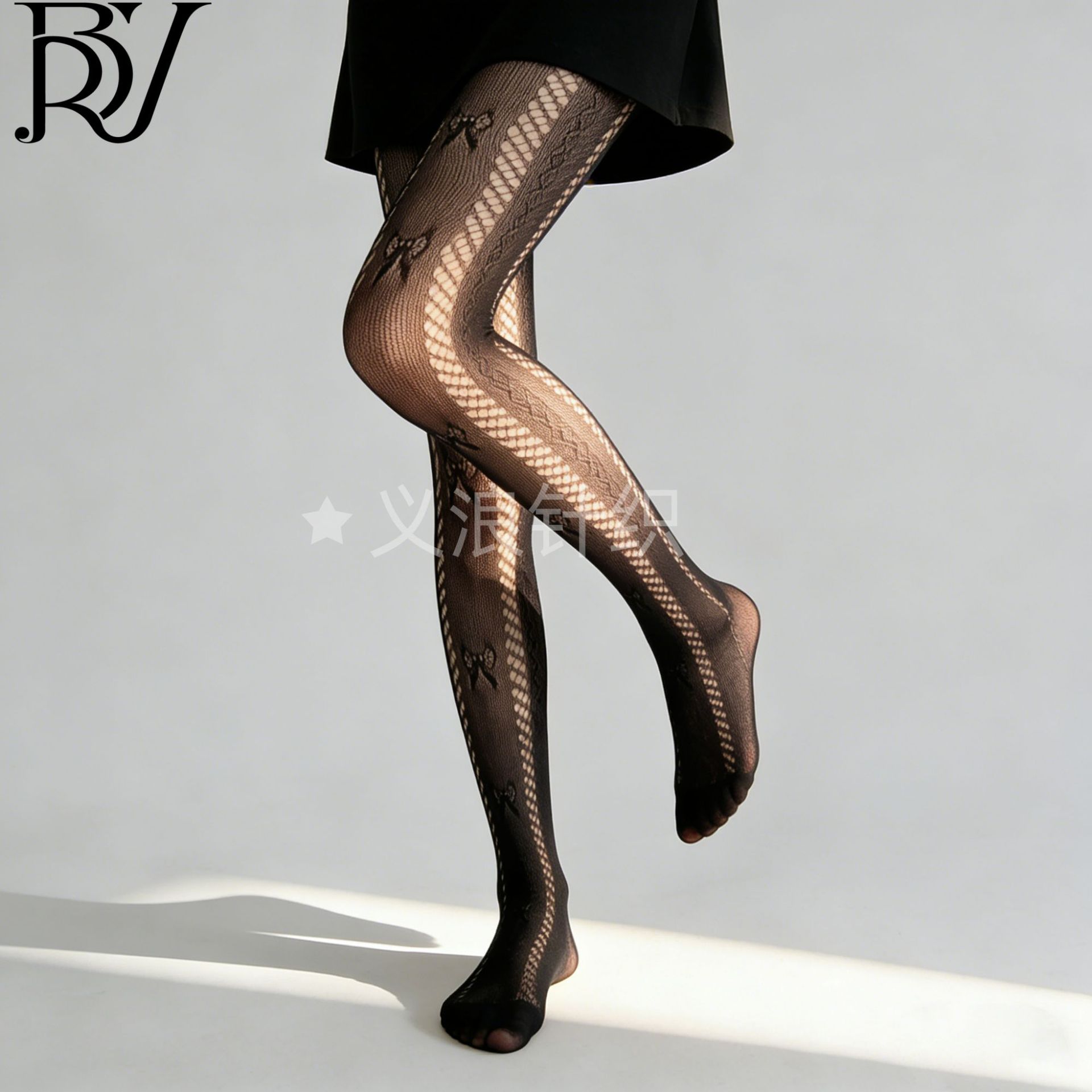 

Lolita White Pure Fishnet Socks Vintage Lace Hollow Mesh Socks Pantyhose Bottom Socks Black Pantyhose Versatile one size fits all [ 40-80kg ]