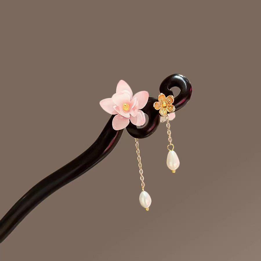Vintage Pink Flower Pearl Hairpin: Elegant & Luxurious Hair Accessory