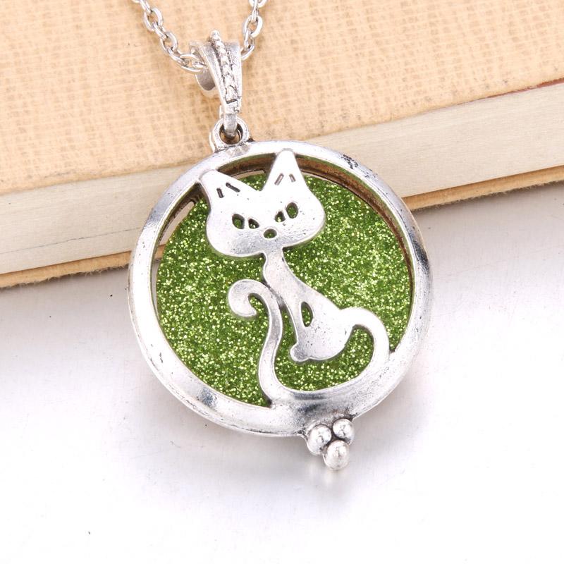 Aromatherapy Necklace Tree of Life Diffuser Jewelry Vintage Open Locket Pendant Essential Oil Perfume Aroma Diffuser Necklace