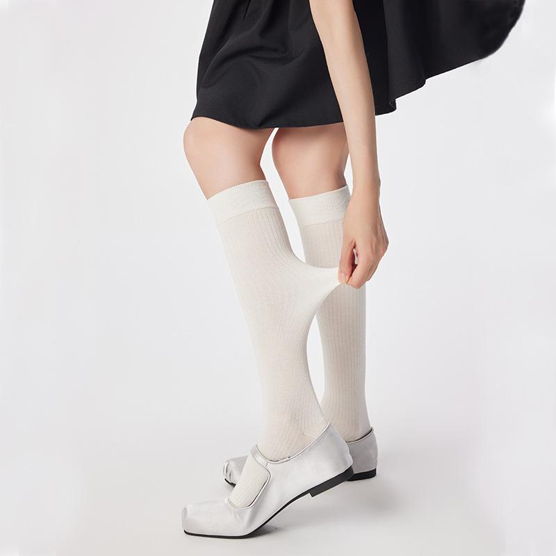 Wool Calf Socks for Women In Autumn and Winter, Thin, Soft and Comfortable Boneless Long Pile Socks