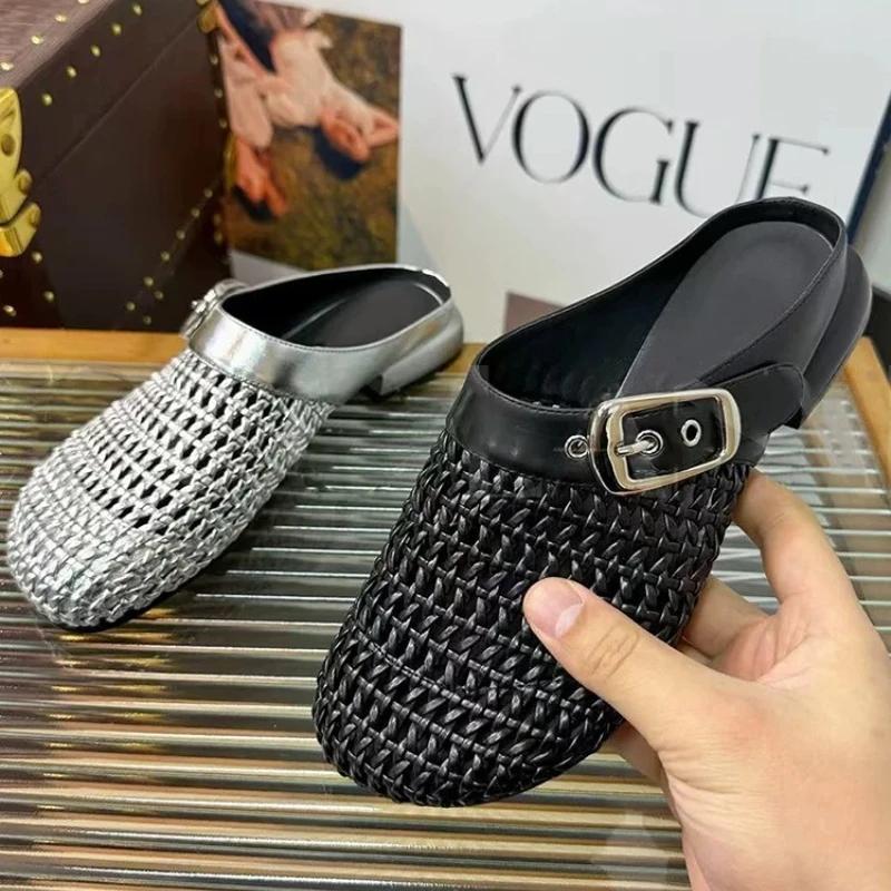 Fashion Summer Breathable Woven Mesh Flat Sandals Women Fashion Round Toe Belt Buckle Slide Sandals Comfortable Non-slip Beach Sandals