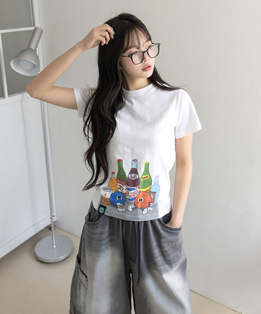 Ejeuaiwon Soda Pop Slim Fit Short Sleeve T-Shirt