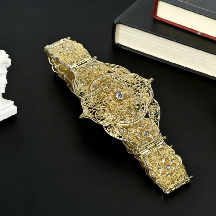 Waist Belt Aesthetic Charm Photo Props Belt for Jeans Dress Belt Body Jewelry Metallic Charm Photo Props