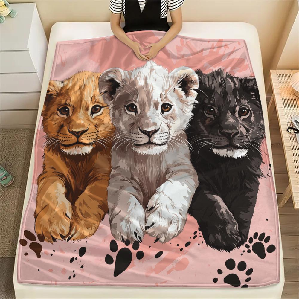 Little Lion pattern Flannel Blanket, High quality Comfortable for All Seasons, Home Decor, Warmth and Comfort, Perfect for Gifts.