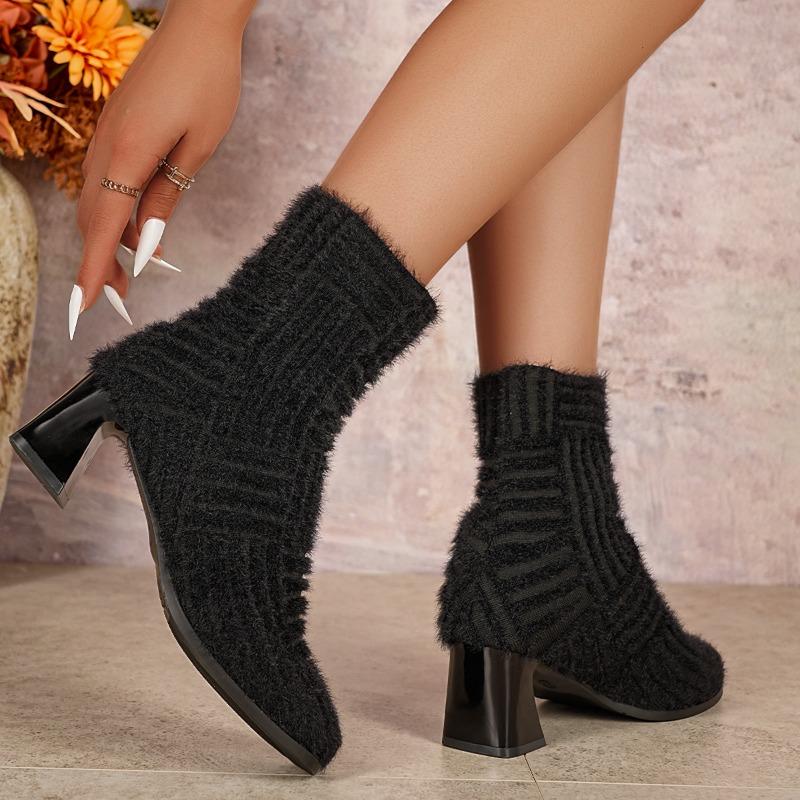 Large Size Women's Autumn and Winter New Knitted High-heeled Plush Short Boots Solid Color, Round Head Thick Heel Elastic Women's Hair Boots