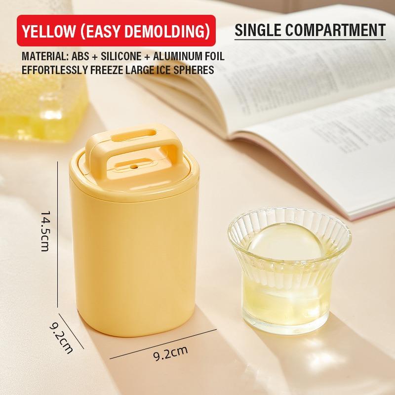 Ice Ball Mold Round Large Ice Cube Tray Reusable Plastic Spherical Ice Maker for Drinks Home Bar Tool Kitchen Gadget BQ6.5CM
