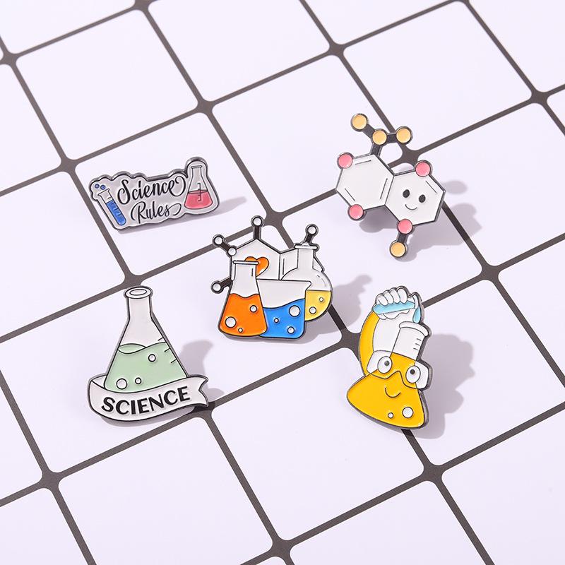 Broche Insigne en Alliage Bécher & Tube à Essai Dessin Animé