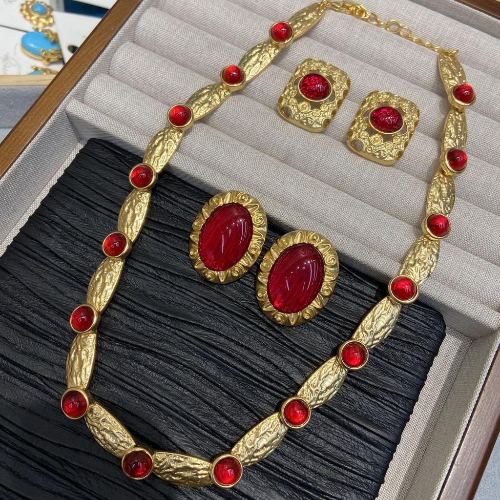 Italian Celebrity Personality Necklace Court Noble Red Glazed Necklace Set Big Red Earrings Jewelry