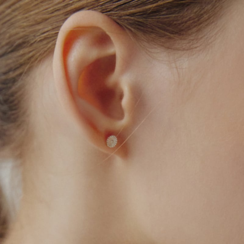 egna Teeny Sona Single Earrings