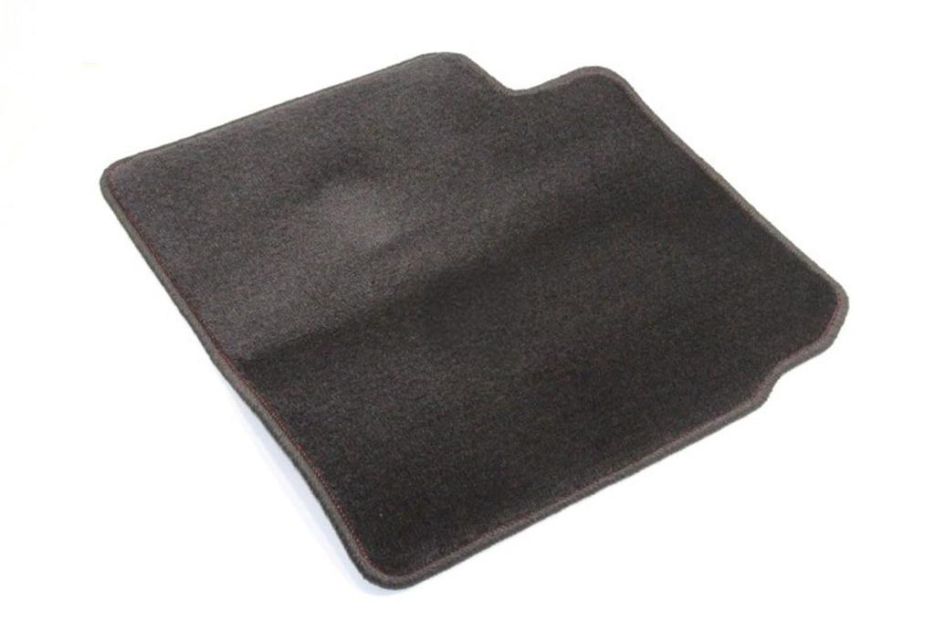 Nismo Floor Mats for Nissan Skyline R33 Series 4WD and Stagea C34 Series 4WD Nismo Logo (Manual Transmission) (with Plate) 74902-RNR35