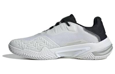 Barricade 13 Low White Black - IF0465
