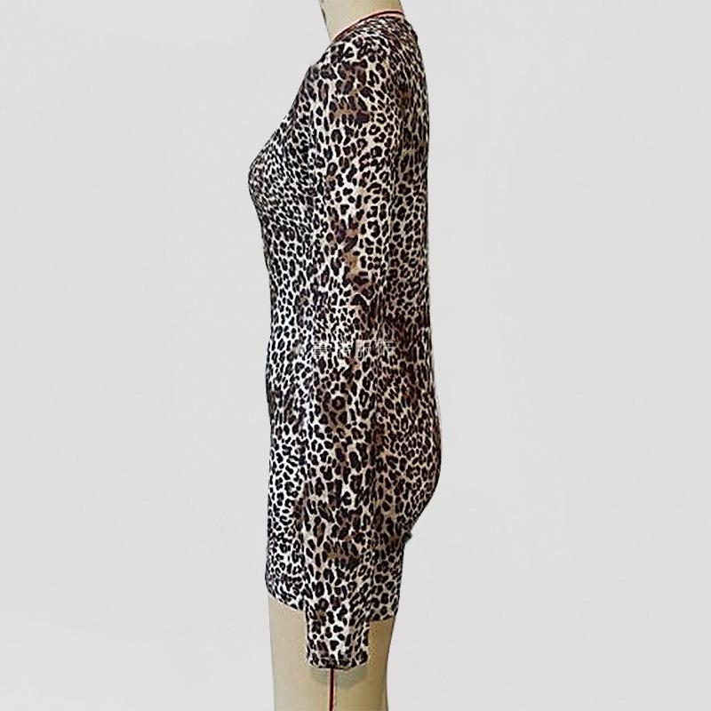 Damen Frühling Rundhals Einfachknöpfig Leopardenmuster Sexy Slim Jumpsuit
