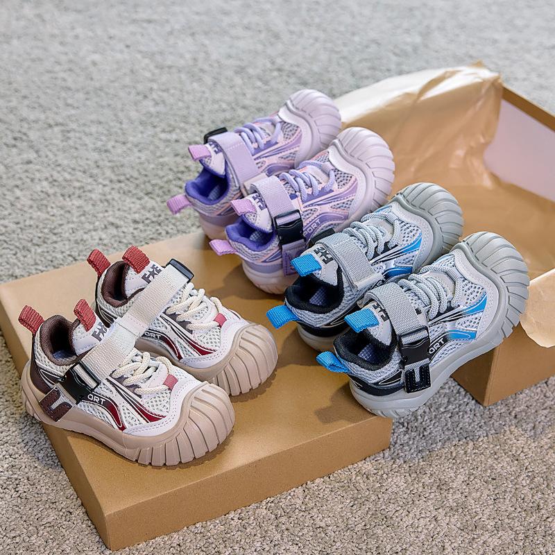 Children's sports shoes boys and girls 2025 spring and autumn new breathable shoes non-slip mesh shoes soft-soled casual hiking shoes