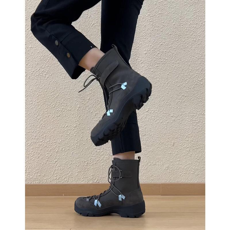 Retro thick-soled heightening lace-up Martin boots women's 2025 autumn new casual sports style casual versatile short boots