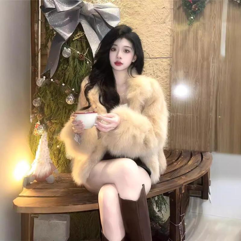 Fur jacket women's stand-up collar short imitation fox fur top 2 new plush women's clothing light