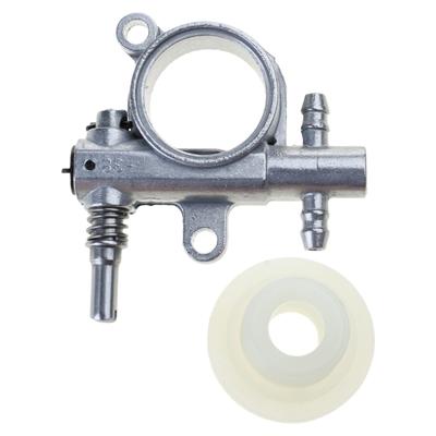 2500/3800 Chainsaw Spare Parts Chainsaw Oil Pump With Worm Drive Gear Fitting for 25CC Replacement Spare Parts Metal