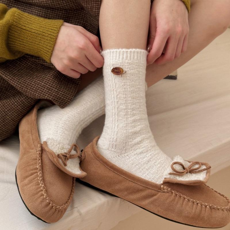 Button Wool Socks, Thick and Warm for Autumn and Winter, Pile Socks, Solid Color, Versatile Cashmere Mid-calf Socks